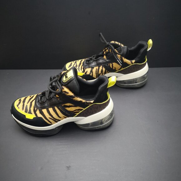 Michael Michael Kors Ladies Size 8.5 Animal Print Olympia Extreme Sneakers - Picture 3 of 9